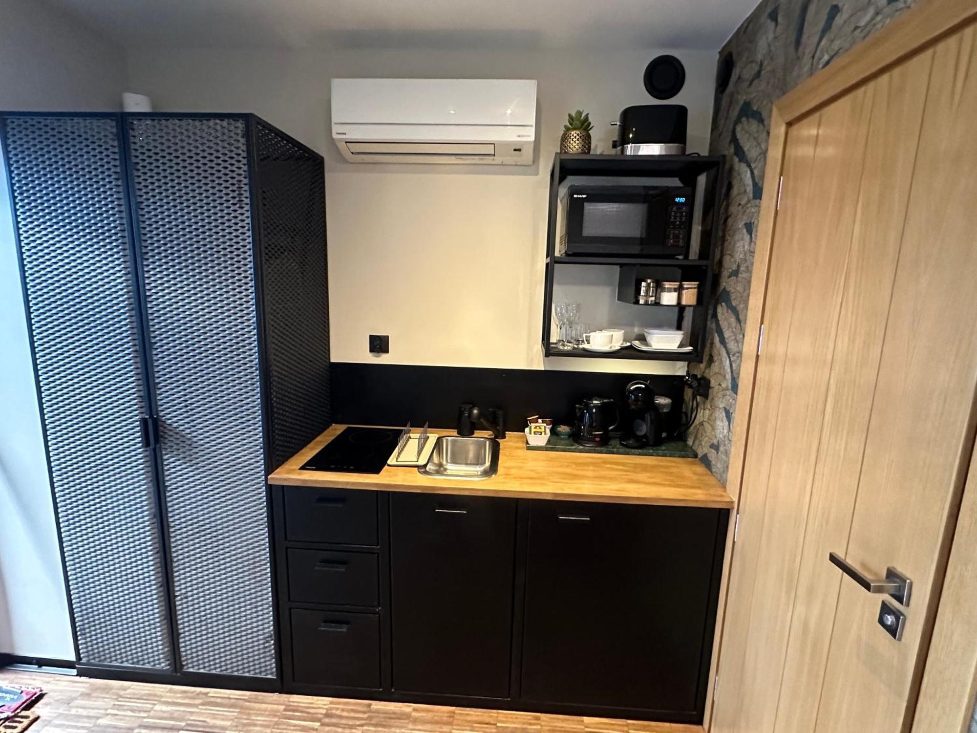 Apartament Rozana Loft - Old Town Kraków Zewnętrze zdjęcie